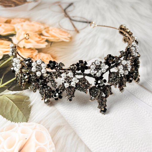 Pearl Bride Crown, Black Crystal Rhinestone Tiara, Princess Wedding Hair Jewelry - Picture 4 of 6